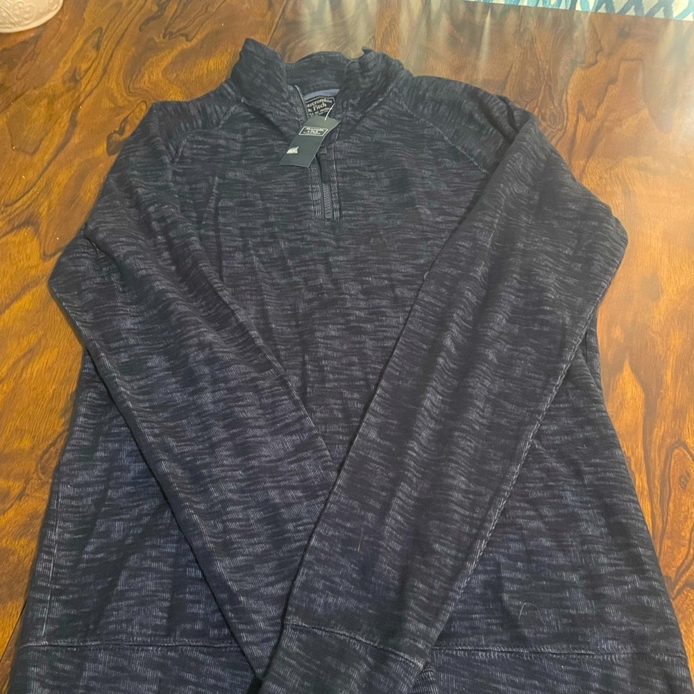 Men’s Abercrombie small blue long sleeve shirt.